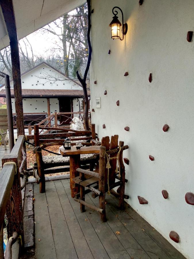 Panorama Hotel&SPA Chernivtsi Bagian luar foto