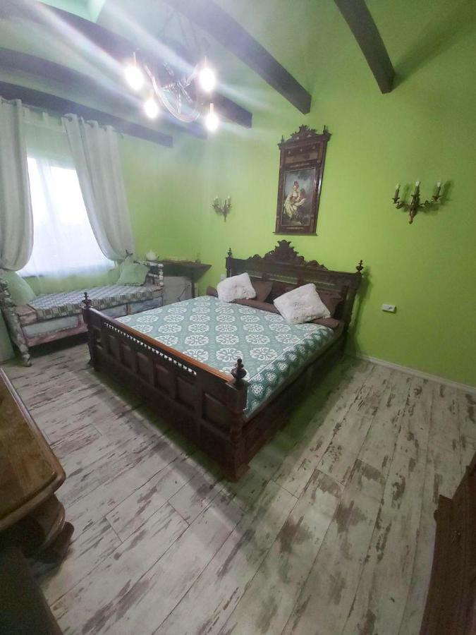 Panorama Hotel&SPA Chernivtsi Bagian luar foto